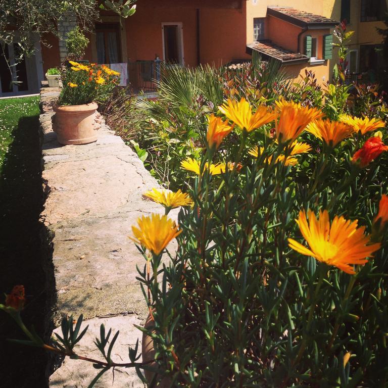 Casa Angela Villa Toscolano Maderno Exterior photo