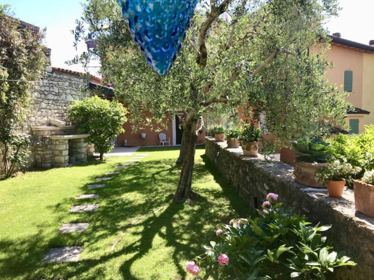 Casa Angela Villa Toscolano Maderno Exterior photo